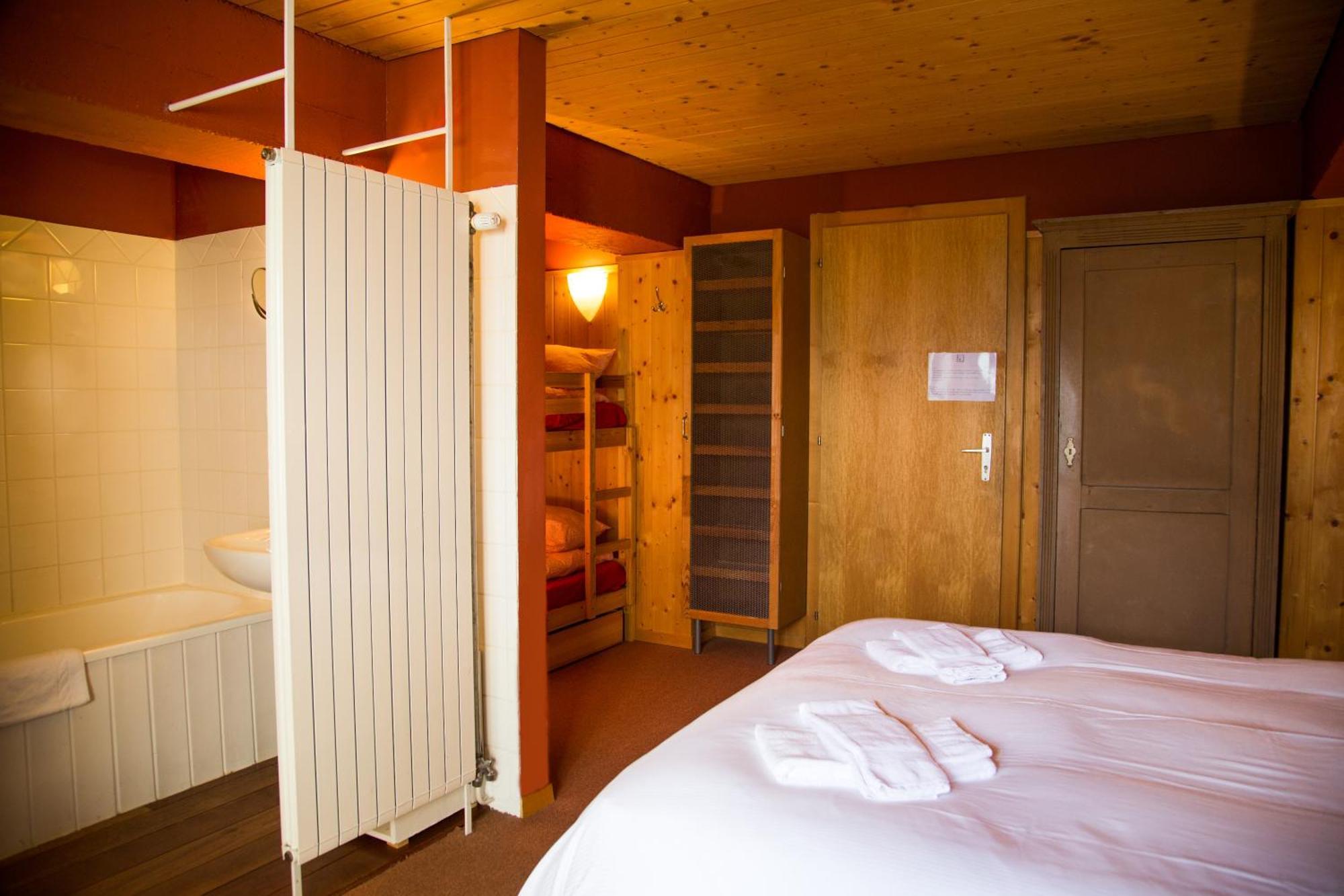 Plein Ciel - Hotel D'Altitude A 1800M Champéry Oda fotoğraf